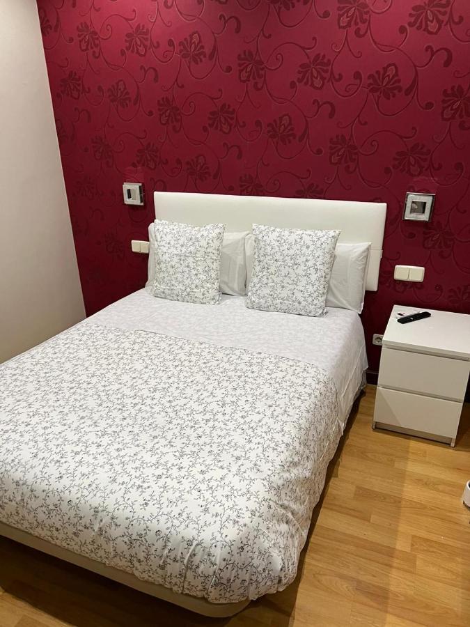 Hostal New Dream Madrid Exterior photo