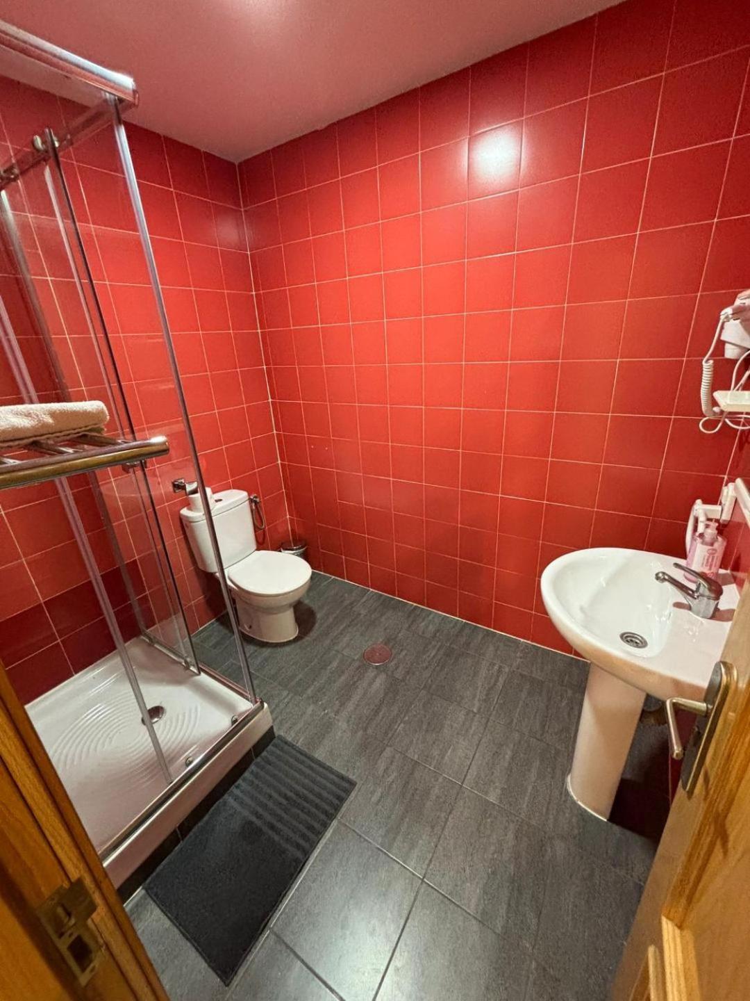 Hostal New Dream Madrid Exterior photo