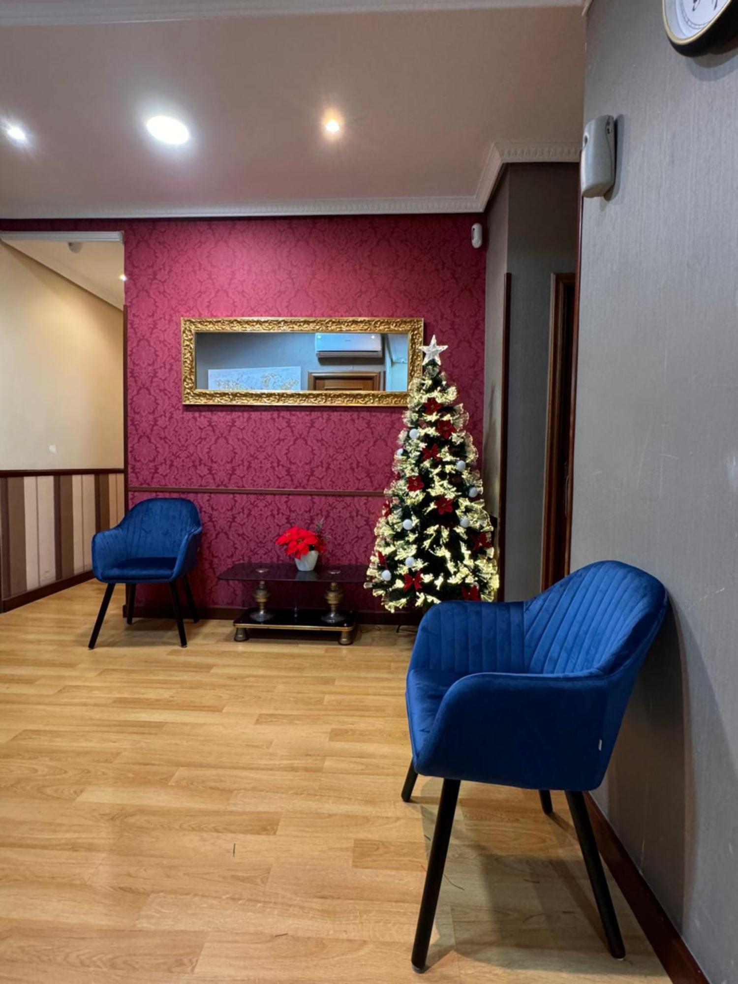 Hostal New Dream Madrid Exterior photo